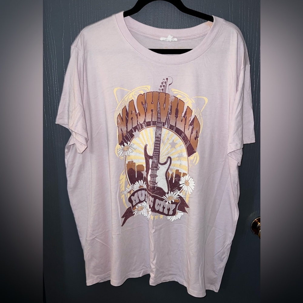 Nashville Music City Graphic Tee